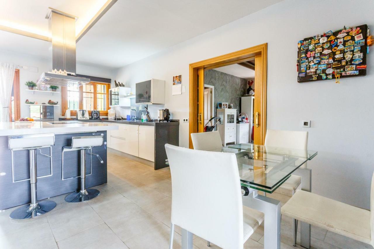 Divi Apartments Villa Reyes Mairena del Aljarafe Zewnętrze zdjęcie
