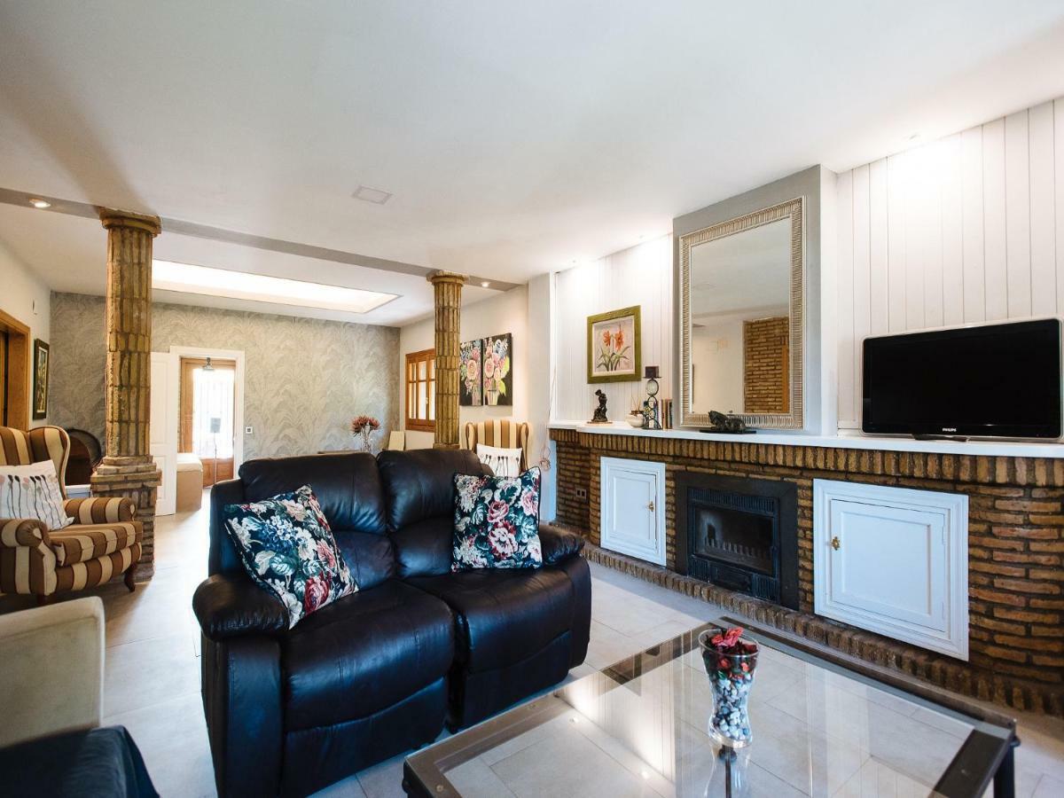 Divi Apartments Villa Reyes Mairena del Aljarafe Zewnętrze zdjęcie